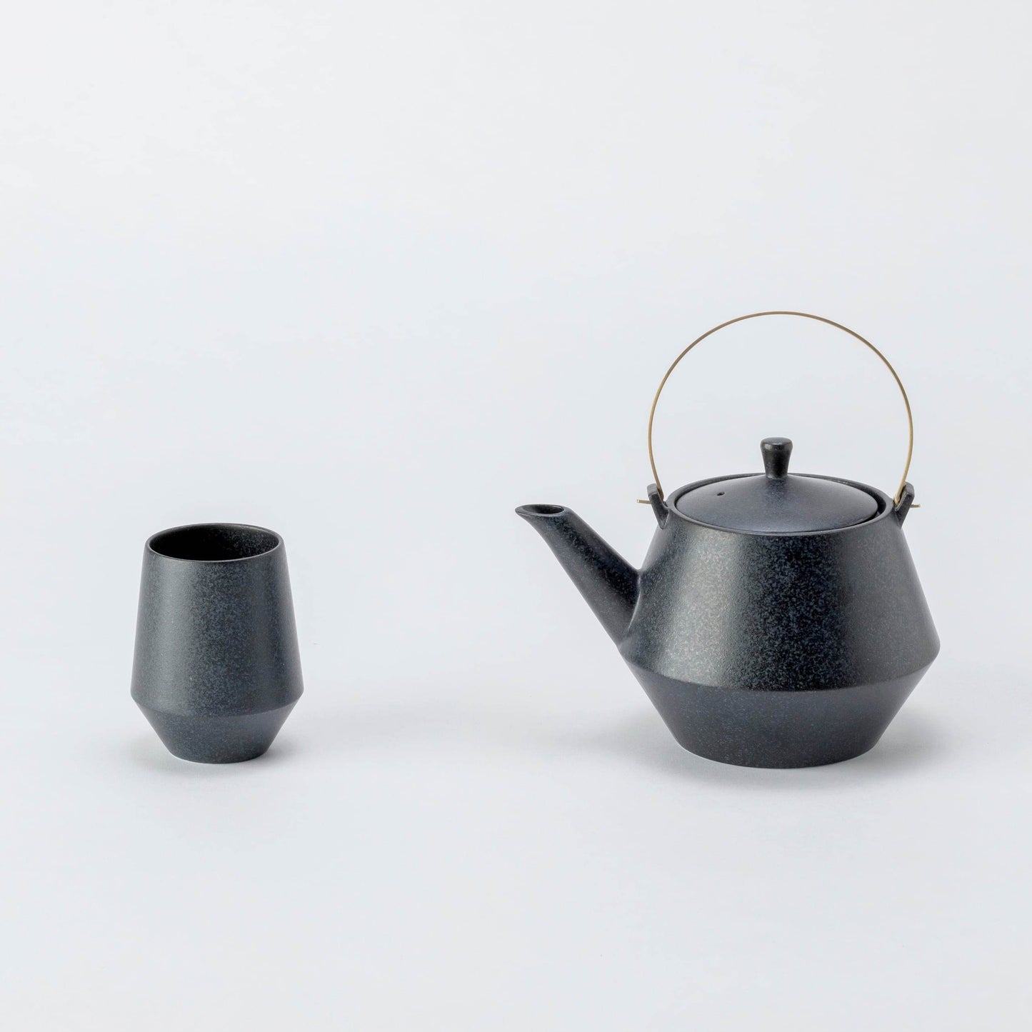Yamatsu - Frustum clay pot - Wecreate Japan